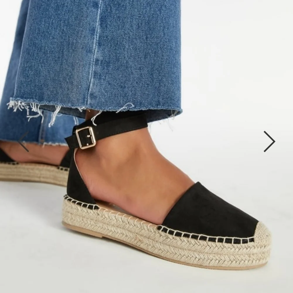 SHOEDAZZLE Calina Espadrille Flat. Black. Size 7.5. New.MaterialFaux-SuedeOu